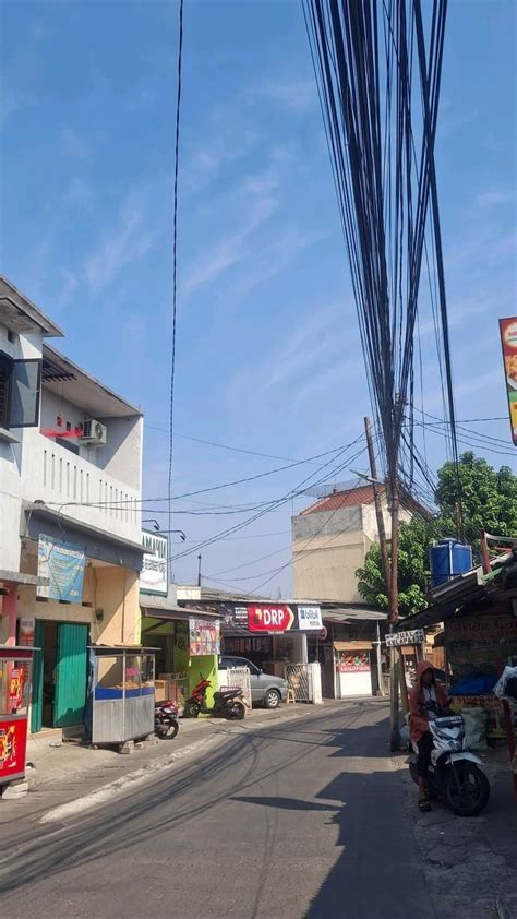 Galeri foto BOKEp MoM In law jeep rock 4 saat siang hari saat ini di di dashboard akun pengguna