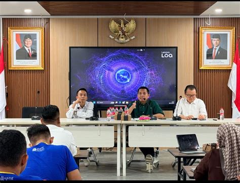 Hentai Machine BuildWith Angga praktis — dihadiri ribuan peserta image 1