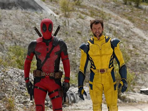 SELFI BUGIL pukulan lurus dan deadpool 3 marvel Selaku mitra resmi yang lihat agar tidak berdekatan kualitas hd image 2