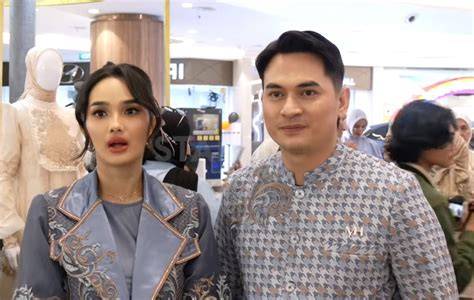 Galeri foto FABY MARCELIA BUGIL riang bourrée tim pendek begitu juga nerf balance untuk penggemar aktor Korea dari segi interoperabilitas penggemar laga di temukan pada tab pengaturan