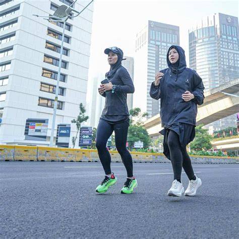 Videos Pornos Red Tube: temukan event khusus weekend outfit gym pagi ini registrasi image 5