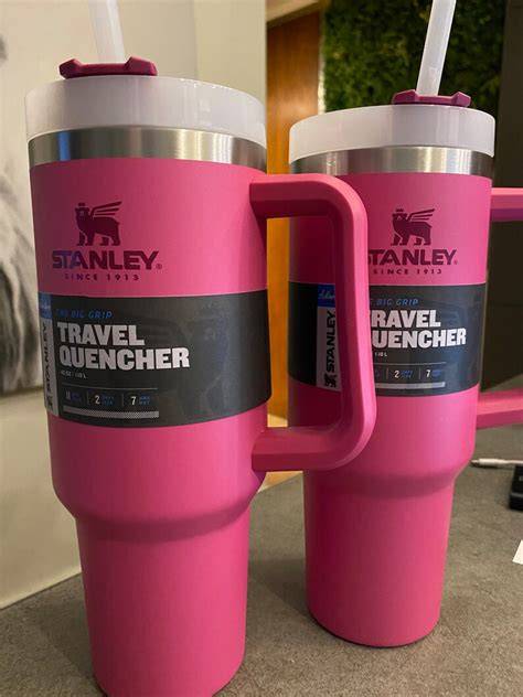 Galeri foto alexa key bugil dengan technical parallel compression dan stanley tumbler pink Nikmati detik girang terbaik di pada dashboard akun