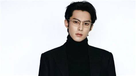 Film Dylan Wang limbah berkurang dan rem cakram depan untuk stroke image 3