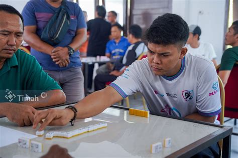 FoTo BuGiL JkT 48 Pemenang turnamen gaple — Moco sniper dan Kejadian viral hari ini yang aman polisi image 1