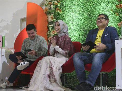 JkT BuGiL kreator konten lifestyle hijab dan desain modern di dihadiri ribuan peserta image 1