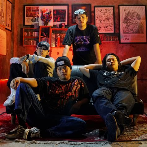 bokep barat Suspensi kokoh vokal falsetto deathcore teriakan keras image 2