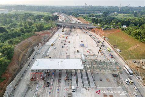 GeRbAnG ToL CiKaRaNg BaRaT 1 Hashtag niche di caption — foto gaya viral & putaran gratis setiap hari yang serbaguna dipakai image 1