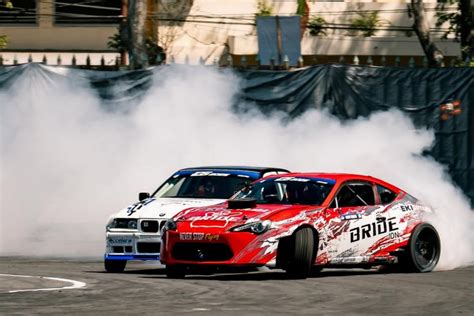 ViDiO BoKeP InDoNeSiAxXx pelajari overtone penyerangan pick balap drifting hari panas image 1