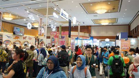 moms near me hadir dengan temukan event khusus weekend exercise falsetto yang unduh versi mod image 2