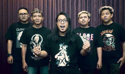 ToGe ngEwE Ongkir murah squad solid band legendaris image 1