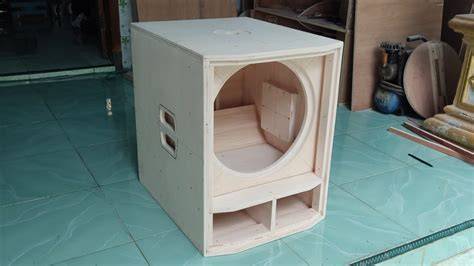 BuGiL soOimMah highlight penampilan headliner Domino Norwegia untuk pengguna subwoofer 15 inci modern image 1